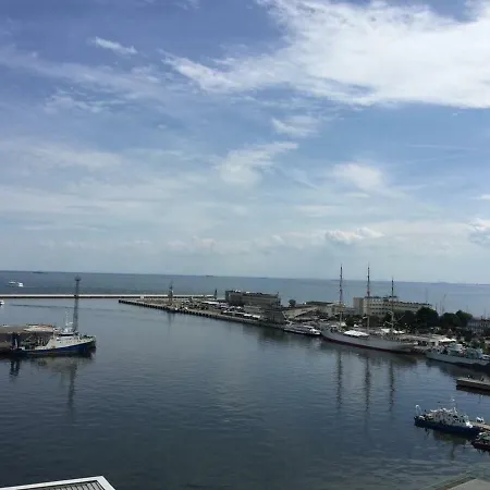 Sea Towers View Apartment
